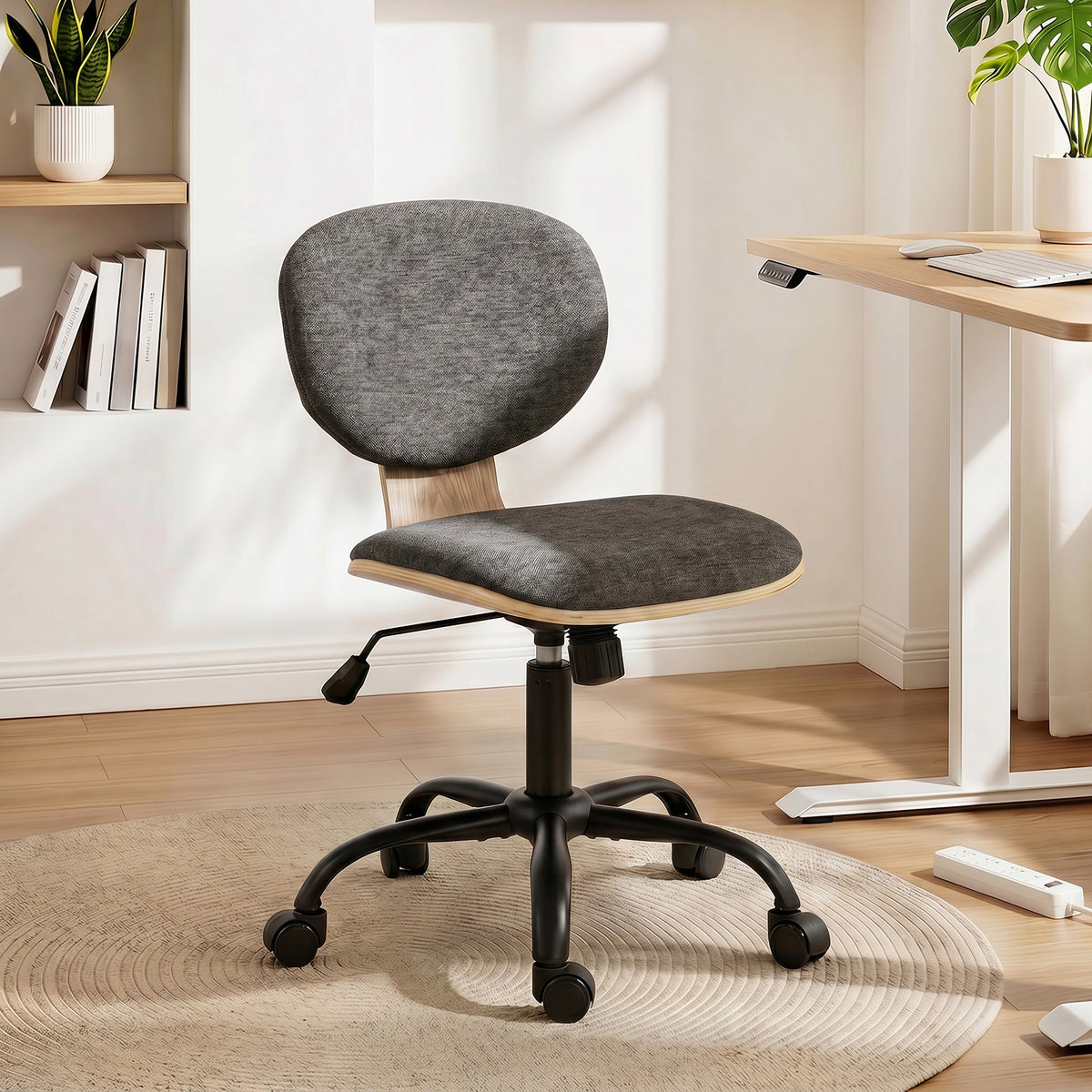 Home Office Desk Chair Rocking Function Ergonomic Swivel Chair with PU Wheels