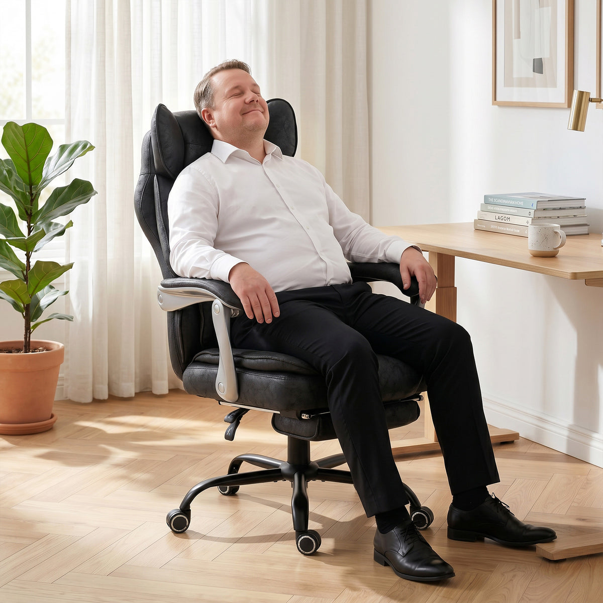 Executive Office Chair, Leathaire Big and Tall Office Chair 180 kg with Wide Seat, Reclining, Lumbar Support