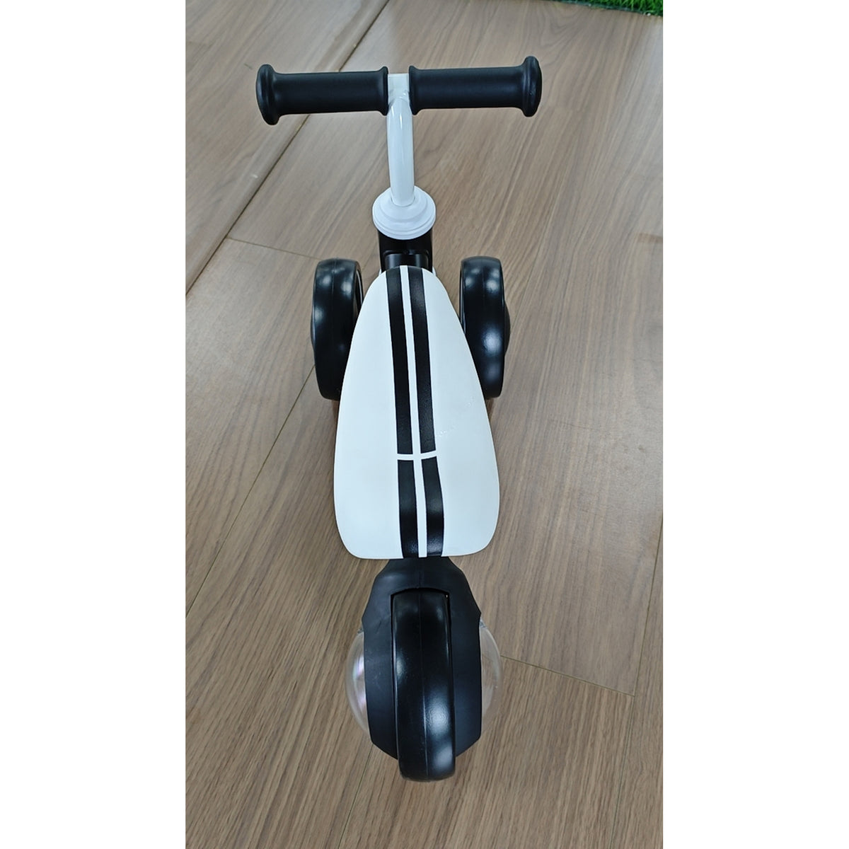 Balance Bike for Kids 1-2 Years, Toddler Bike with Adjustable Seat and Lighting Rear Wheels for Boys and Girls