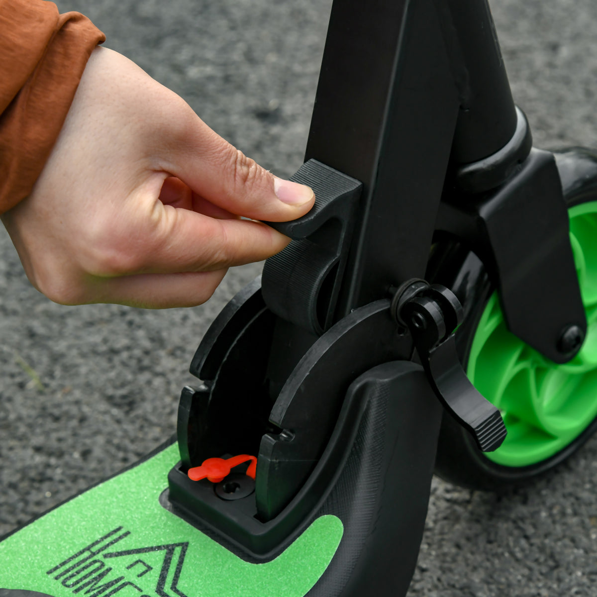 Folding Electric Scooter with Brake, for Ages 6+ Years, 8km/h Maximum Speed