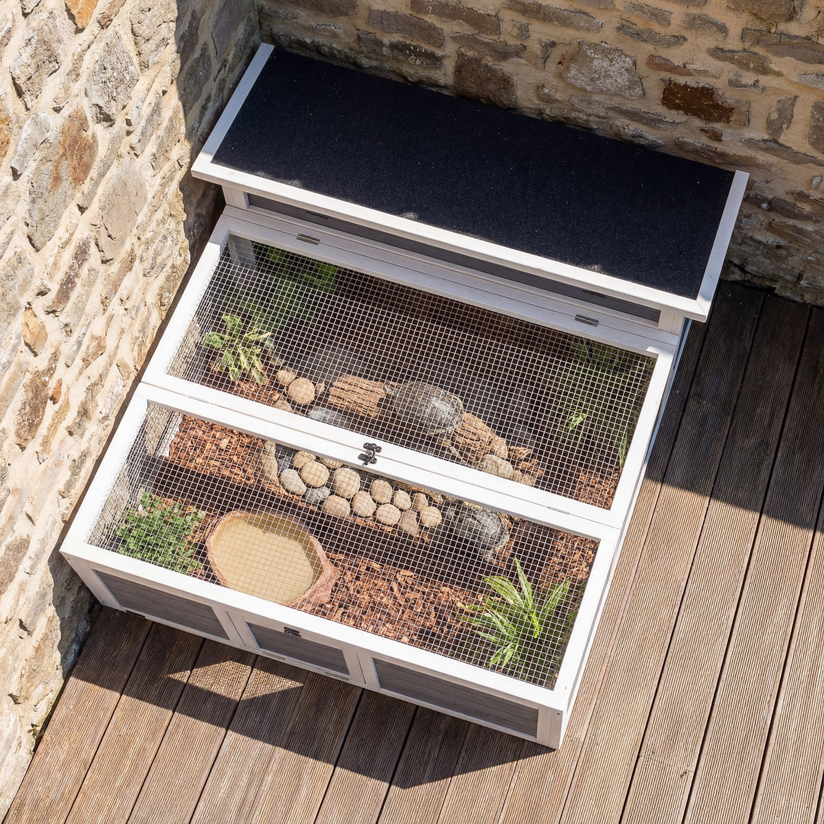 Wooden Tortoise House, Tortoise Enclosure with Clear Observation Window, Top Opening, Multiple Doors, Galvanised Mesh