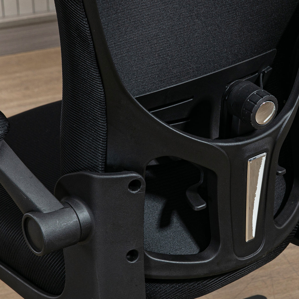Multi-Adjustable Office Chair, with Lumbar Support, Headrest and Mesh Back